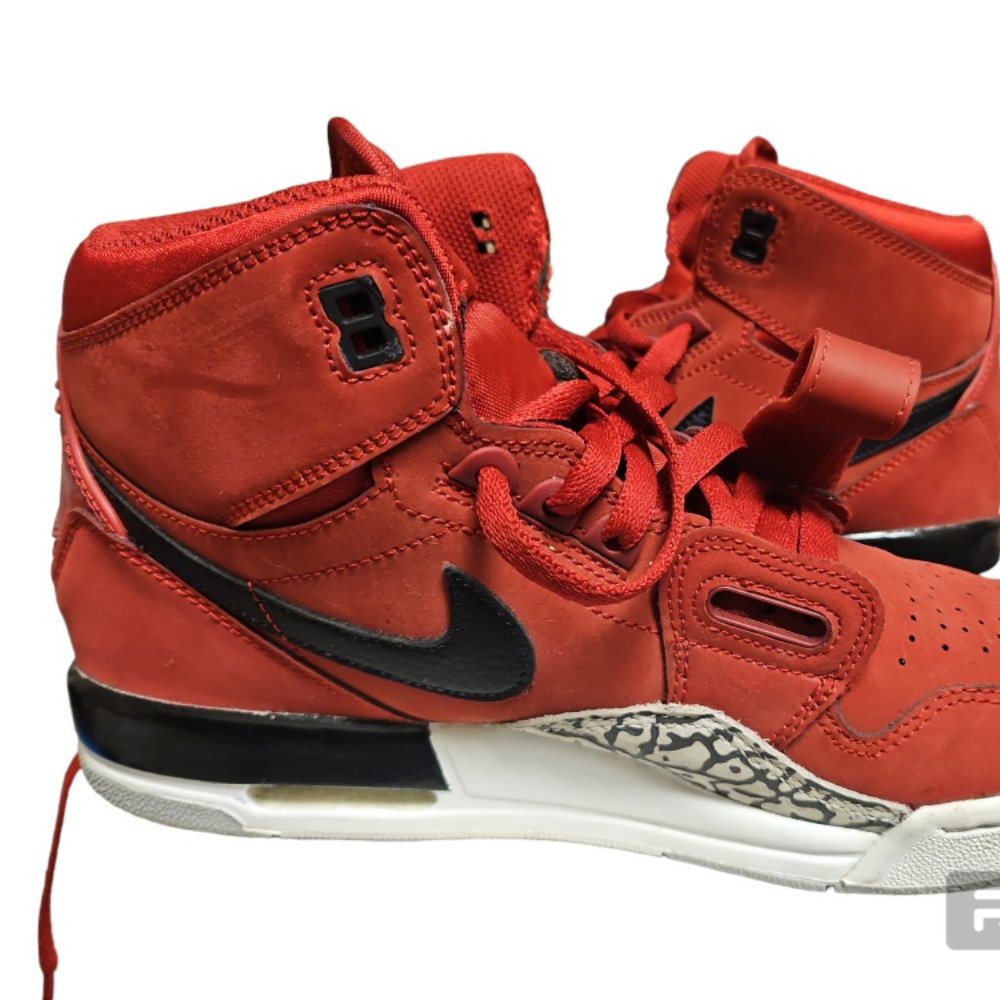 Kids Nike Air Jordan Legacy 312 Toro Varsity Red Sneakers